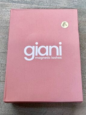 Giani Magnetic Lashes Kit Reusable - NEW open box.